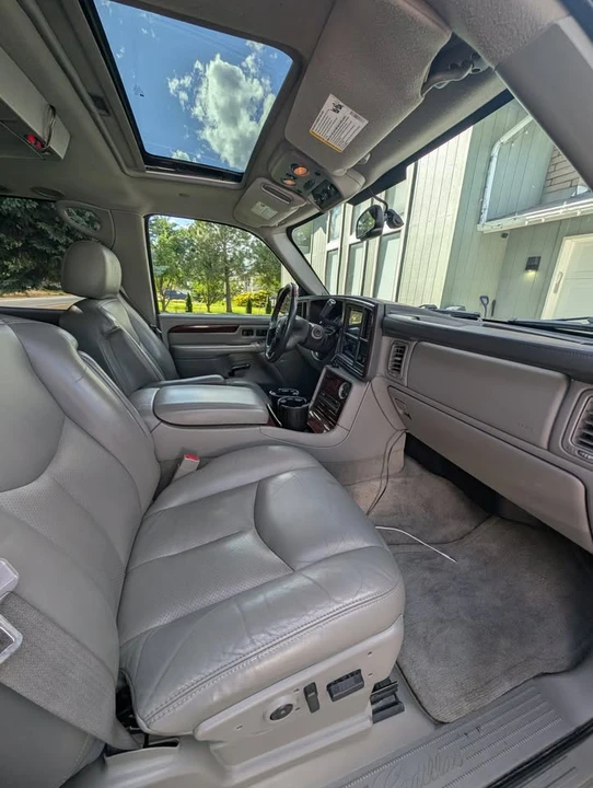 2005 Cadillac Escalade & EXT 2nd Gen - Image 7 of 11
