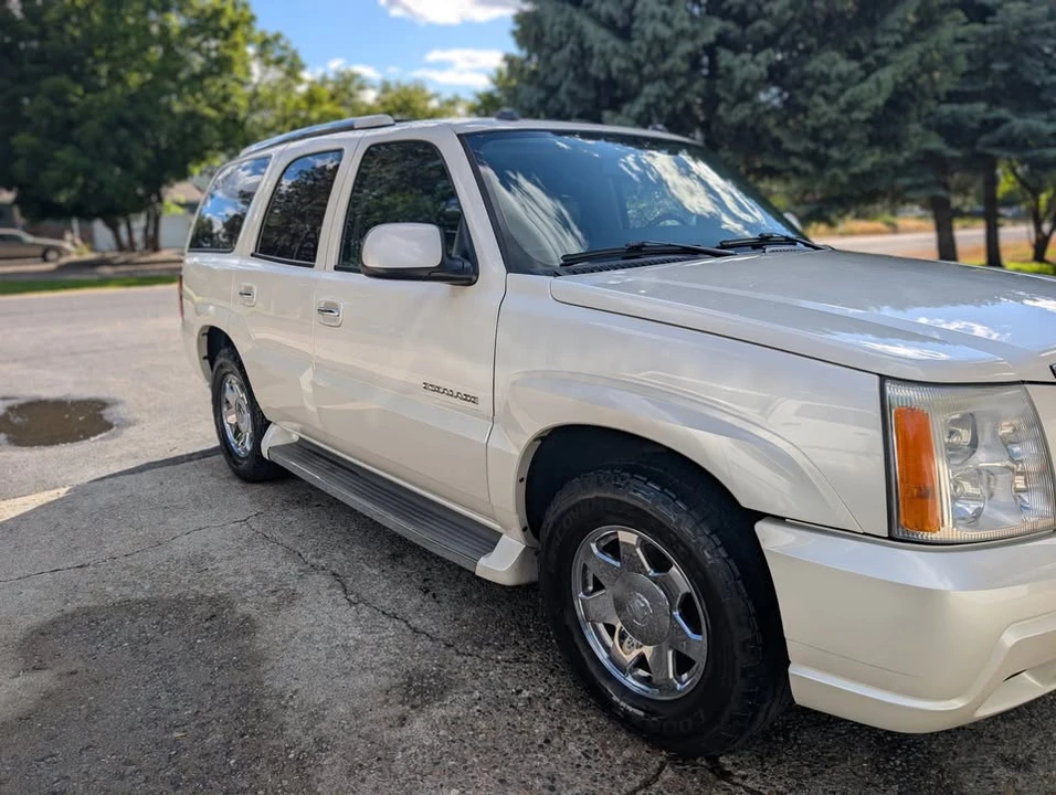 2005 Cadillac Escalade & EXT 2nd Gen - Image 6 of 11