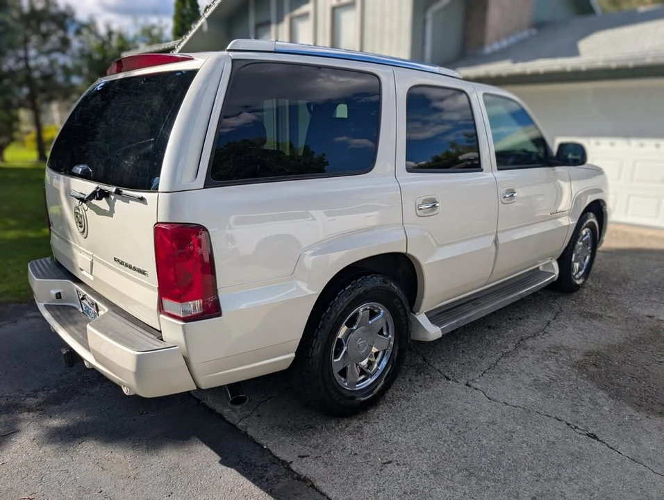 2005 Cadillac Escalade & EXT 2nd Gen - Image 5 of 11
