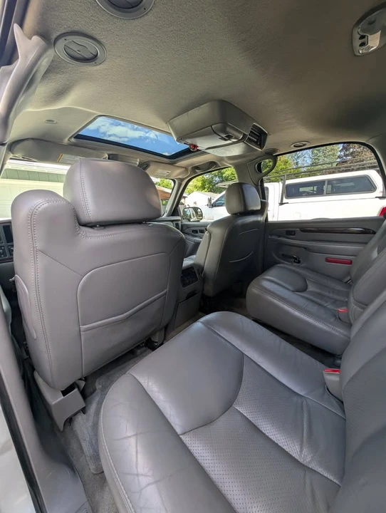 2005 Cadillac Escalade & EXT 2nd Gen - Image 9 of 11