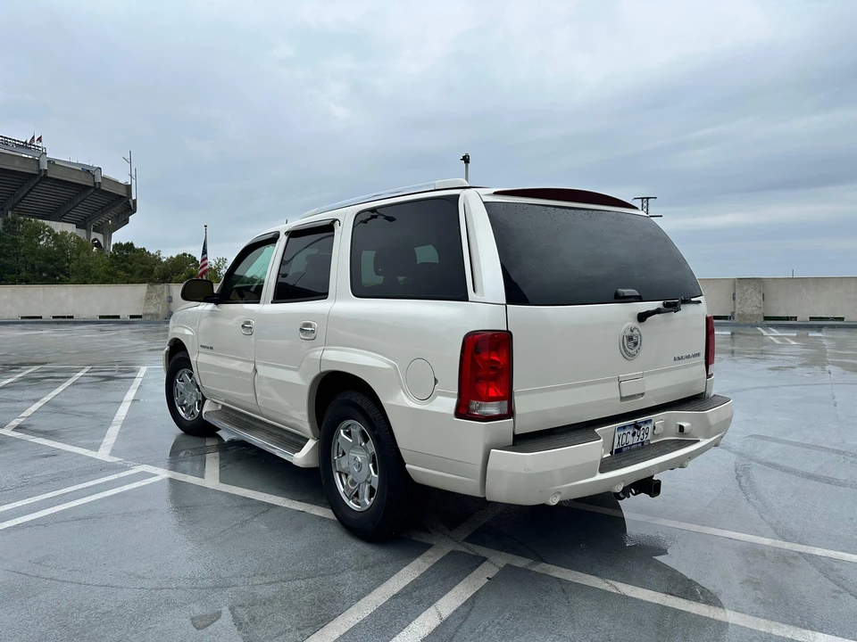 2005 Cadillac Escalade & EXT 2nd Gen - Image 7 of 31
