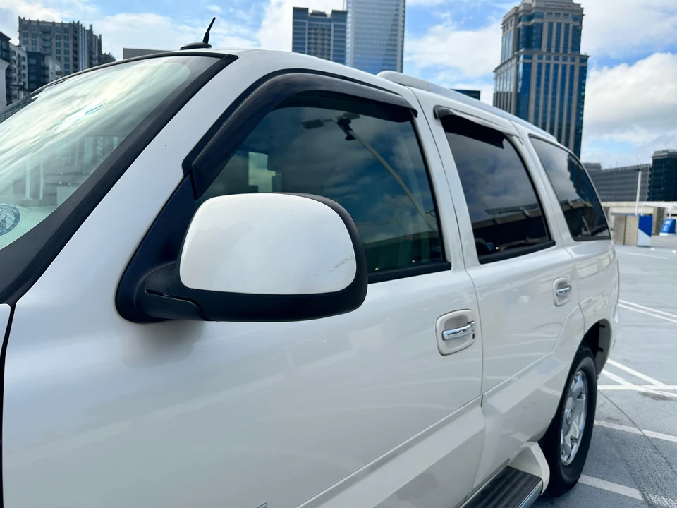 2005 Cadillac Escalade & EXT 2nd Gen - Image 13 of 31