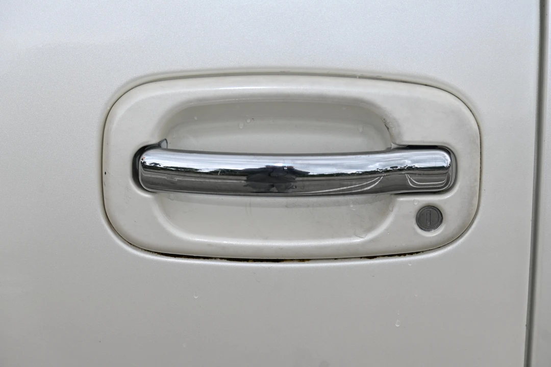2005 Cadillac Escalade & EXT 2nd Gen - Image 27 of 31
