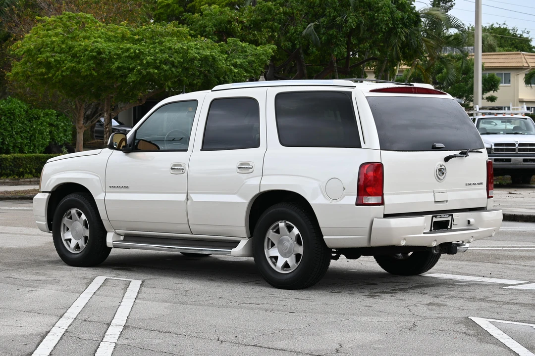 2005 Cadillac Escalade & EXT 2nd Gen - Image 9 of 31