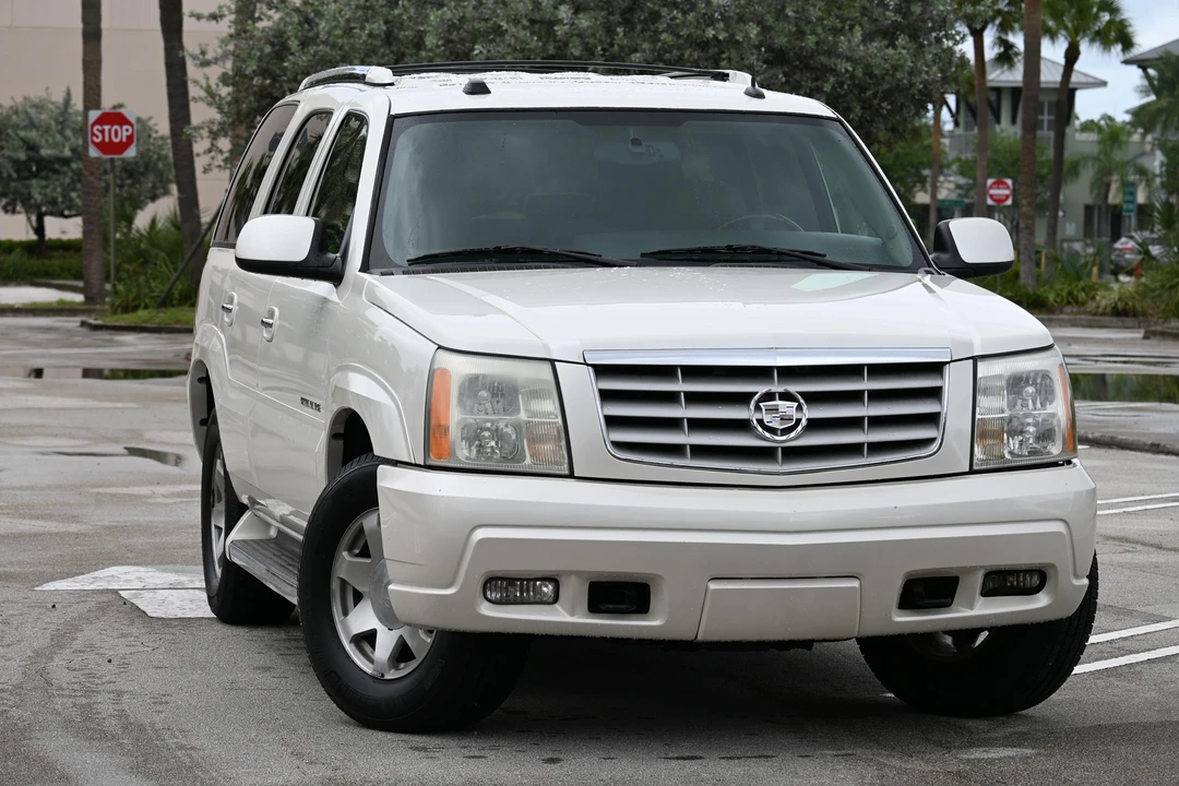 2005 Cadillac Escalade & EXT 2nd Gen - Image 16 of 31