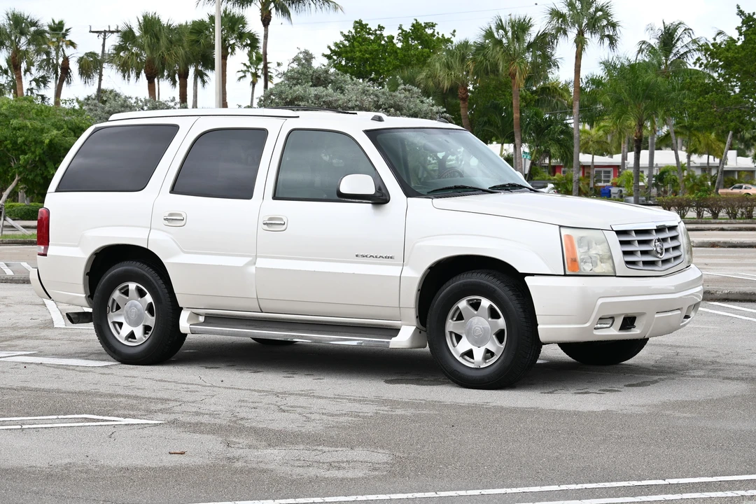 2005 Cadillac Escalade & EXT 2nd Gen - Image 14 of 31