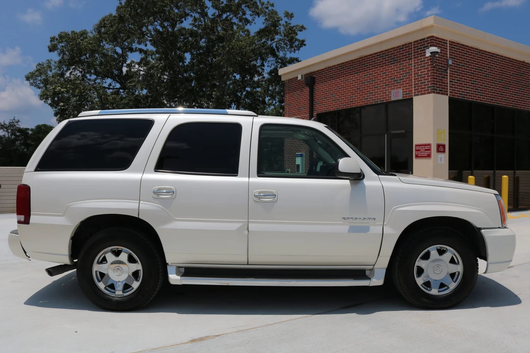 2005 Cadillac Escalade & EXT 2nd Gen - Image 22 of 31