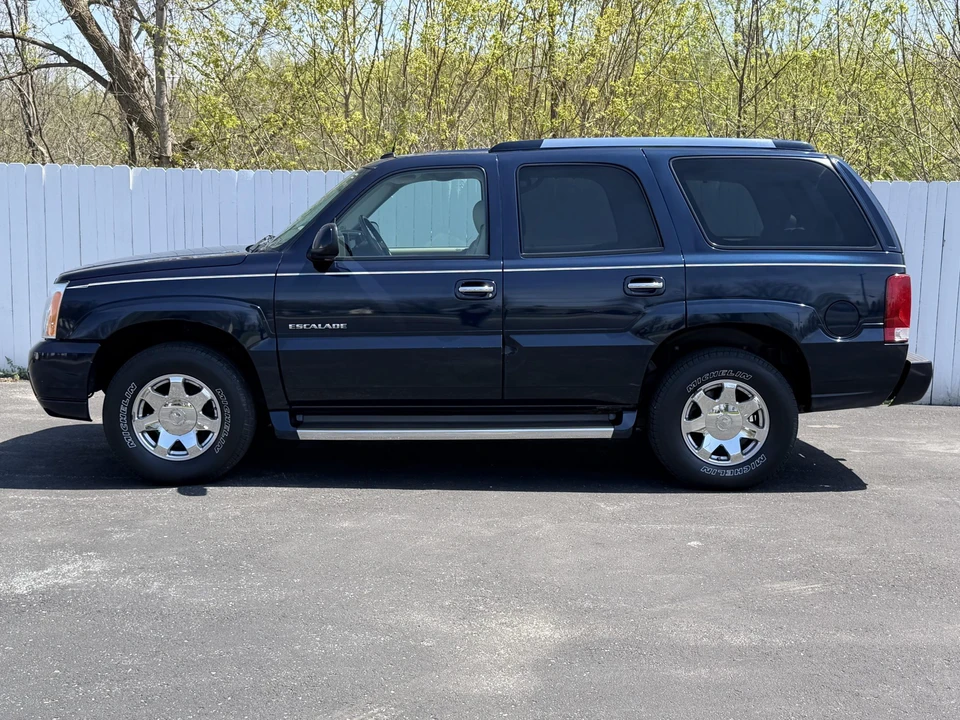 2005 Cadillac Escalade & EXT 2nd Gen - Image 24 of 31