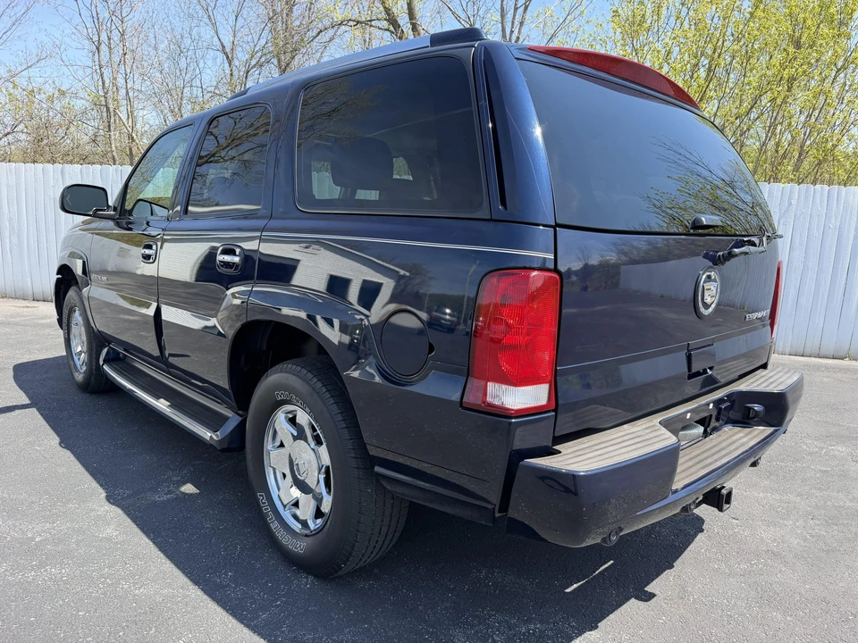 2005 Cadillac Escalade & EXT 2nd Gen - Image 27 of 31