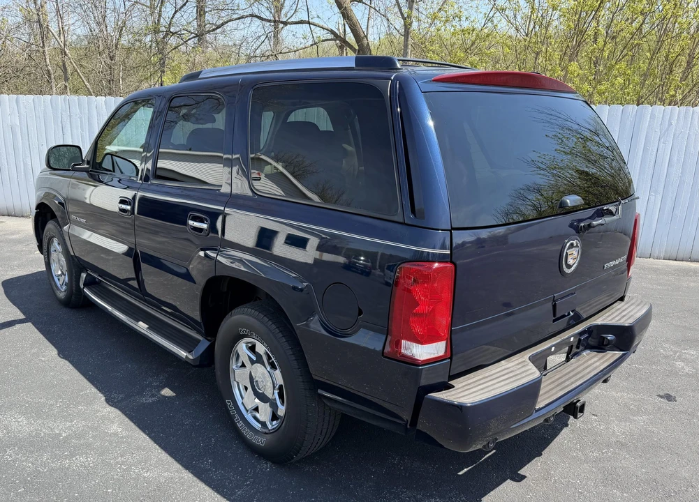 2005 Cadillac Escalade & EXT 2nd Gen - Image 26 of 31