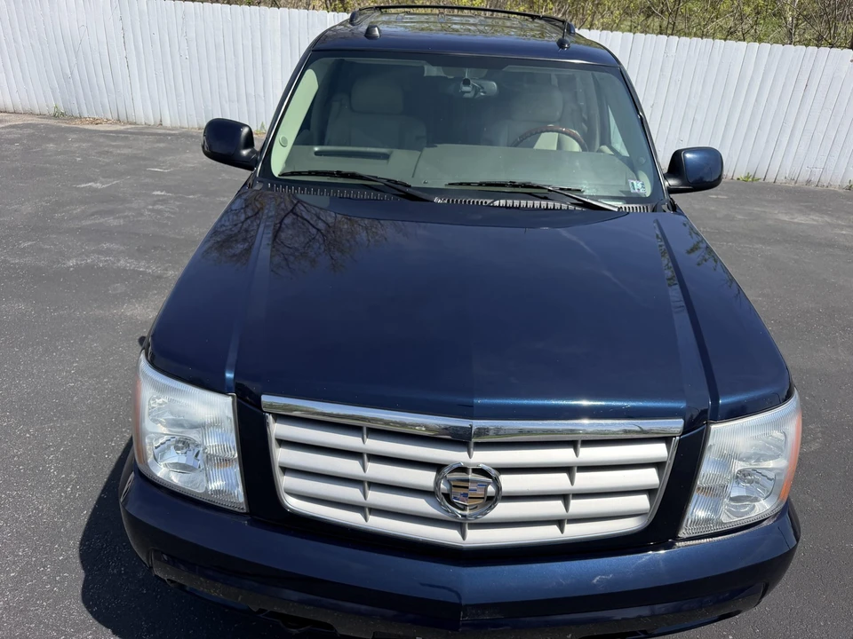 2005 Cadillac Escalade & EXT 2nd Gen - Image 3 of 31