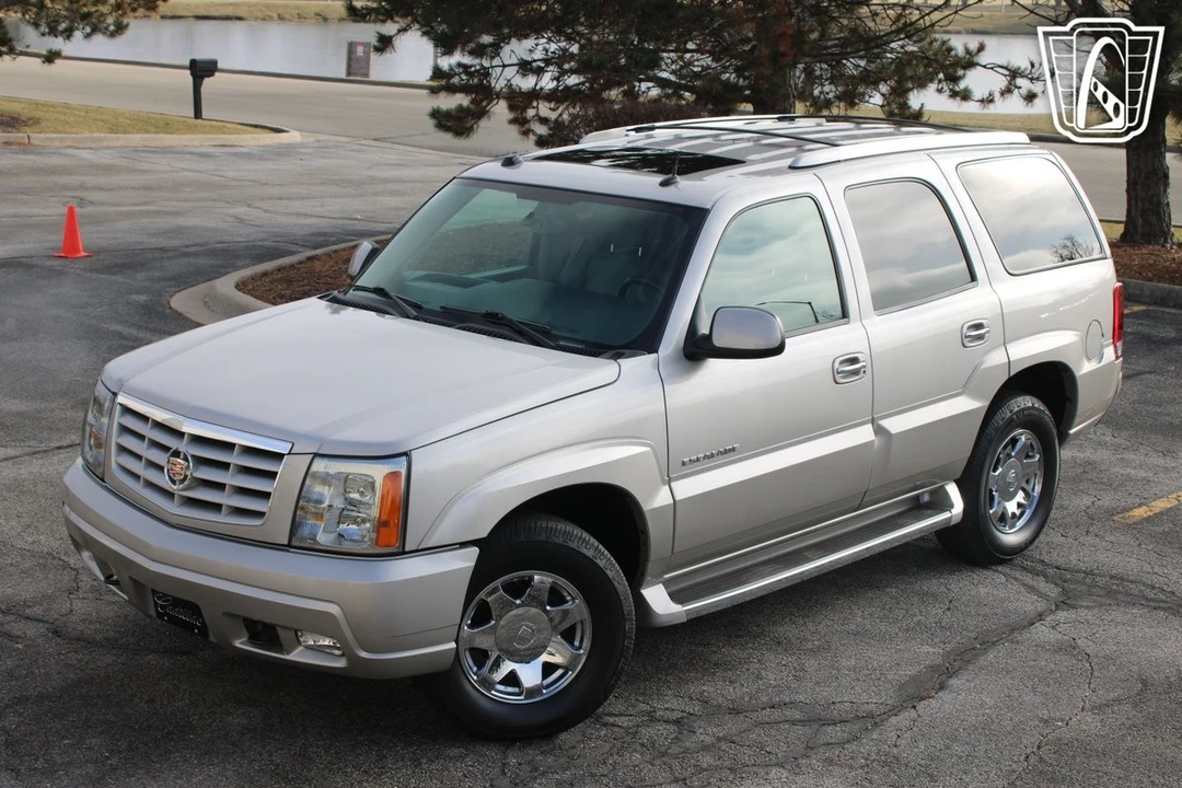 2005 Cadillac Escalade & EXT 2nd Gen - Image 3 of 12