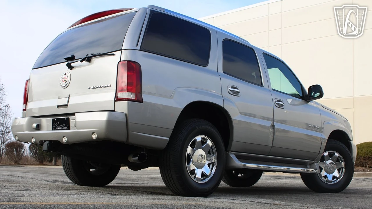 2005 Cadillac Escalade & EXT 2nd Gen - Image 9 of 12