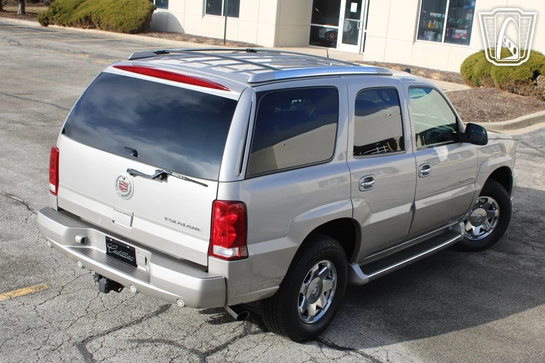 2005 Cadillac Escalade & EXT 2nd Gen - Image 8 of 12