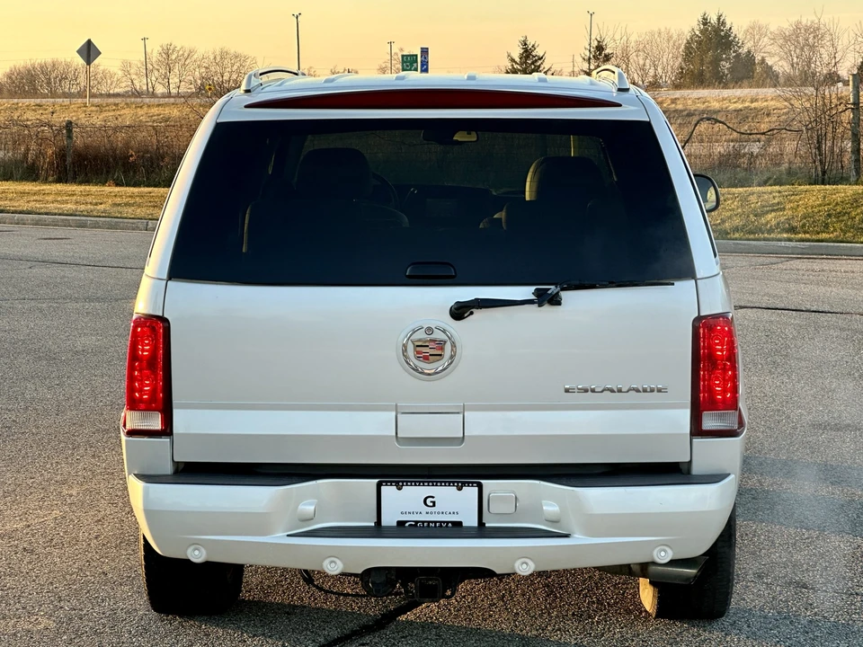 2005 Cadillac Escalade & EXT 2nd Gen - Image 12 of 31