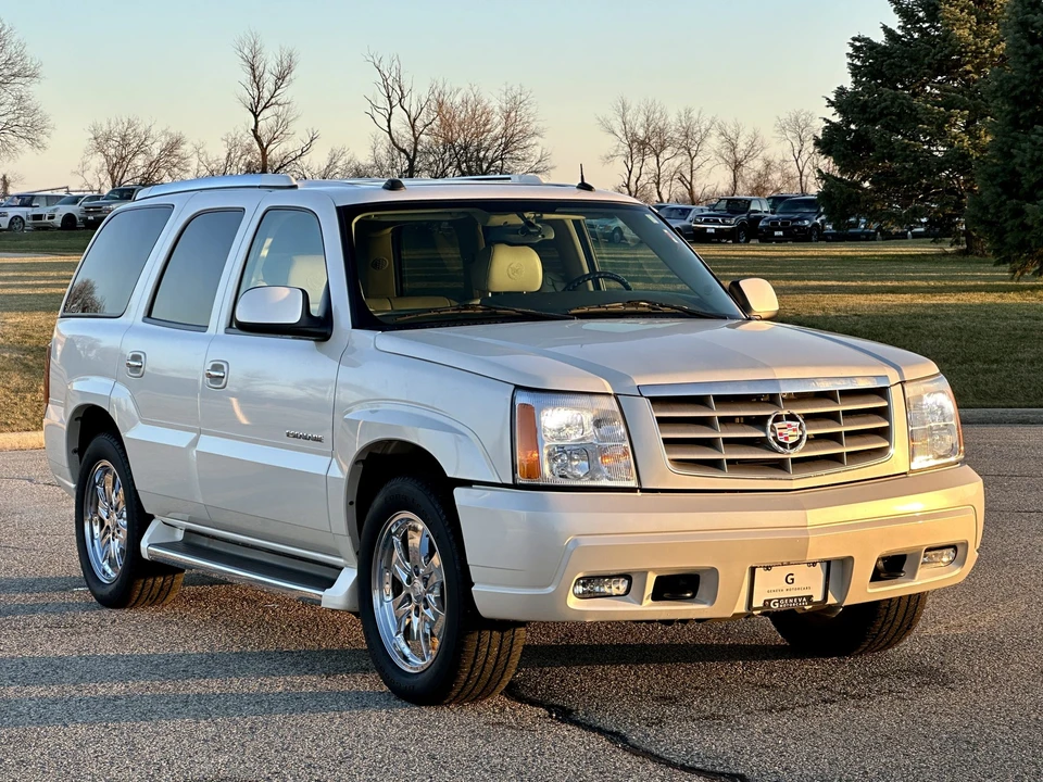 2005 Cadillac Escalade & EXT 2nd Gen - Image 15 of 31