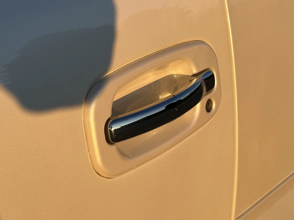 2005 Cadillac Escalade & EXT 2nd Gen - Image 24 of 31