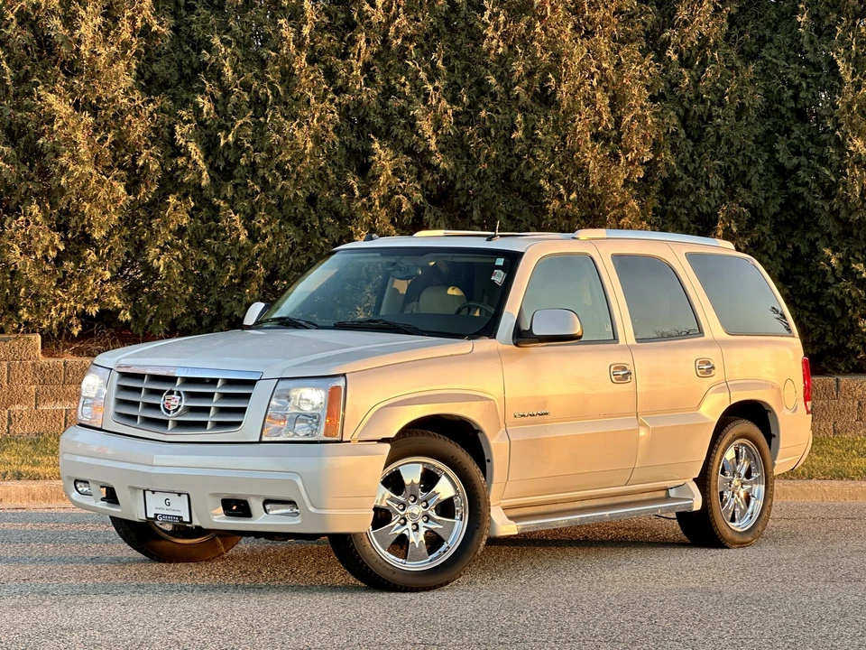 2005 Cadillac Escalade & EXT 2nd Gen - Image 5 of 31