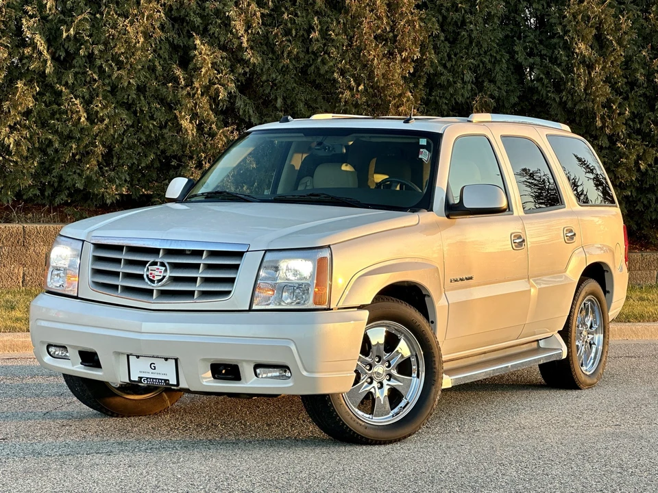 2005 Cadillac Escalade & EXT 2nd Gen - Image 2 of 31