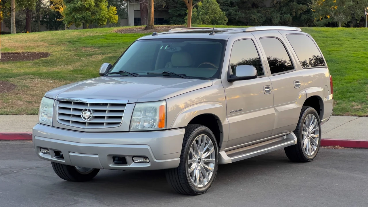 2005 Cadillac Escalade & EXT 2nd Gen - Image 3 of 31