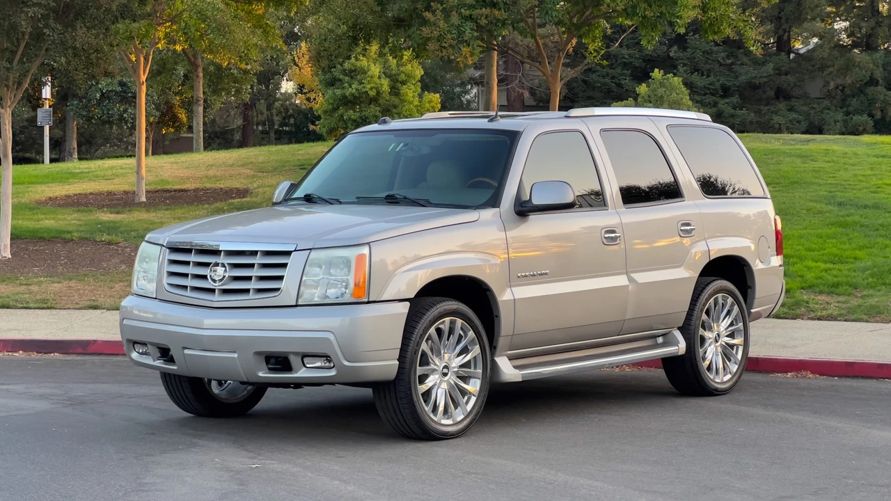2005 Cadillac Escalade & EXT 2nd Gen - Image 6 of 31