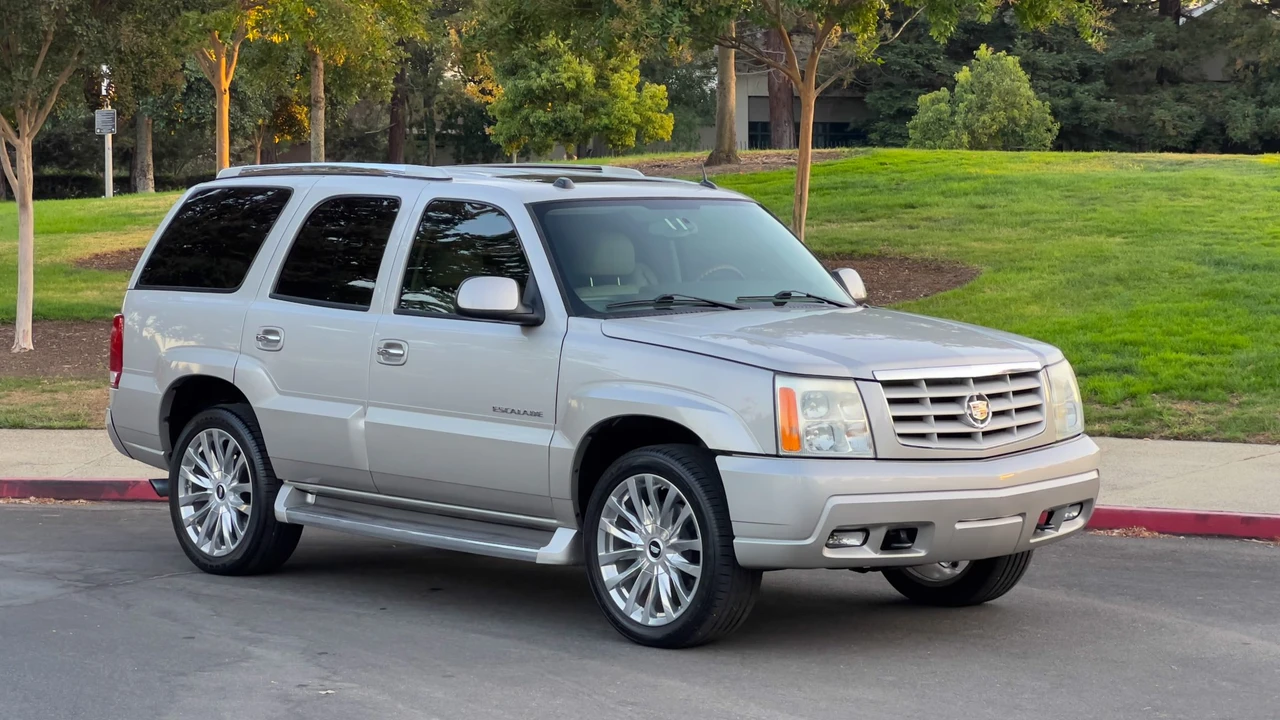 2005 Cadillac Escalade & EXT 2nd Gen - Image 22 of 31
