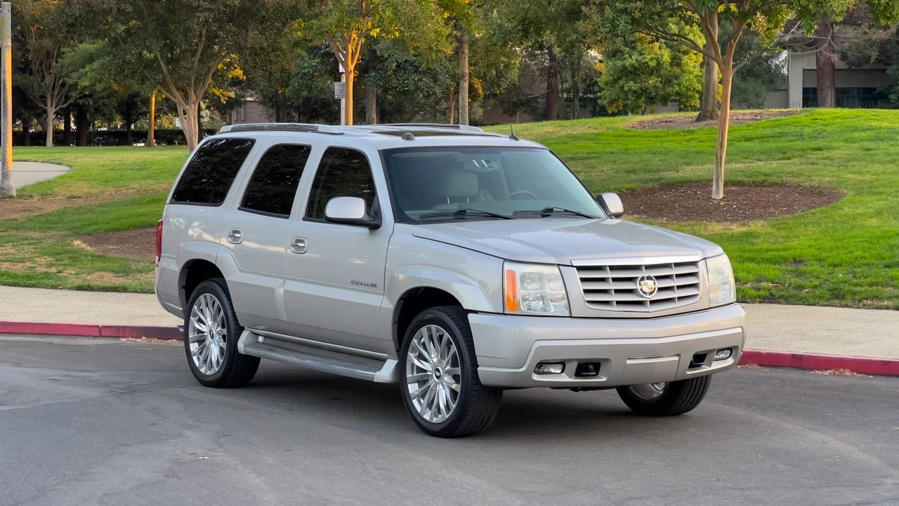 2005 Cadillac Escalade & EXT 2nd Gen - Image 26 of 31