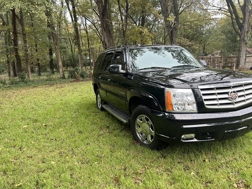 2005 Cadillac Escalade & EXT 2nd Gen - Image 5 of 31