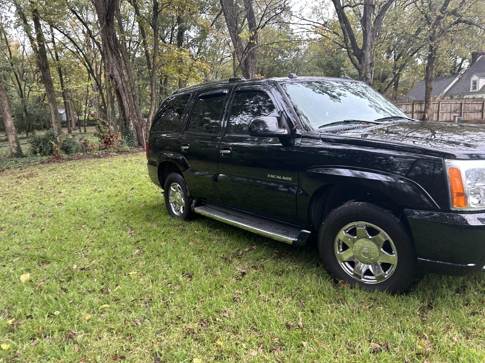 2005 Cadillac Escalade & EXT 2nd Gen - Image 6 of 31