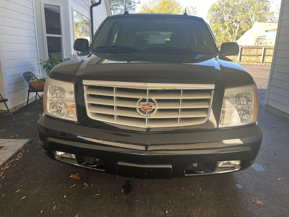 2005 Cadillac Escalade & EXT 2nd Gen - Image 15 of 31