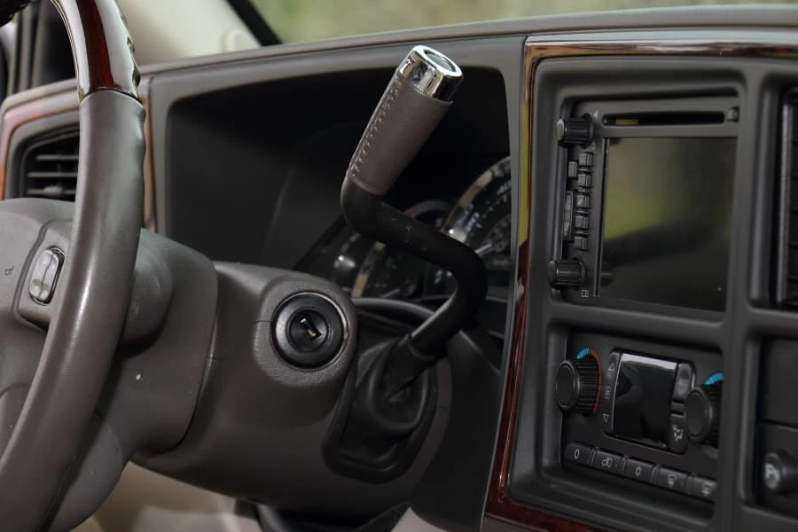 2005 Cadillac Escalade & EXT 2nd Gen - Image 25 of 29