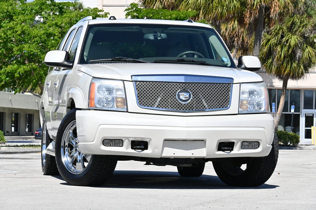 2005 Cadillac Escalade & EXT 2nd Gen - Image 20 of 31