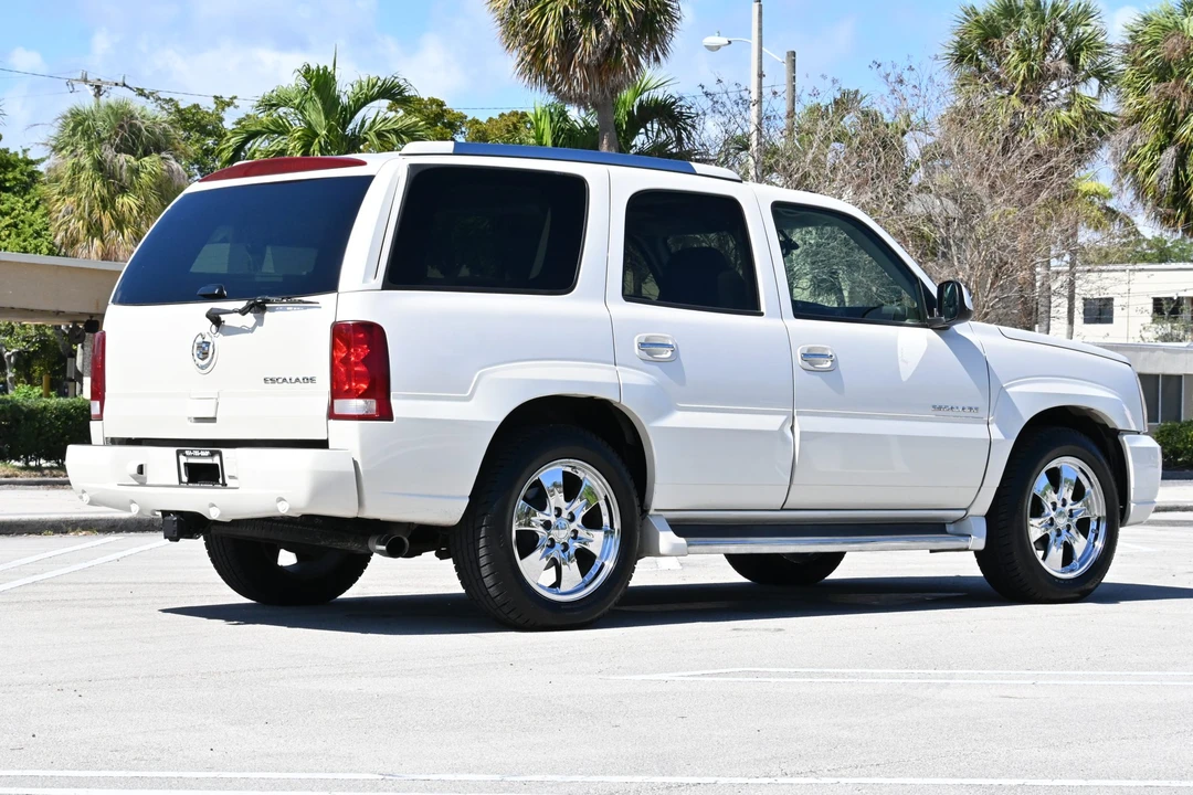 2005 Cadillac Escalade & EXT 2nd Gen - Image 16 of 31
