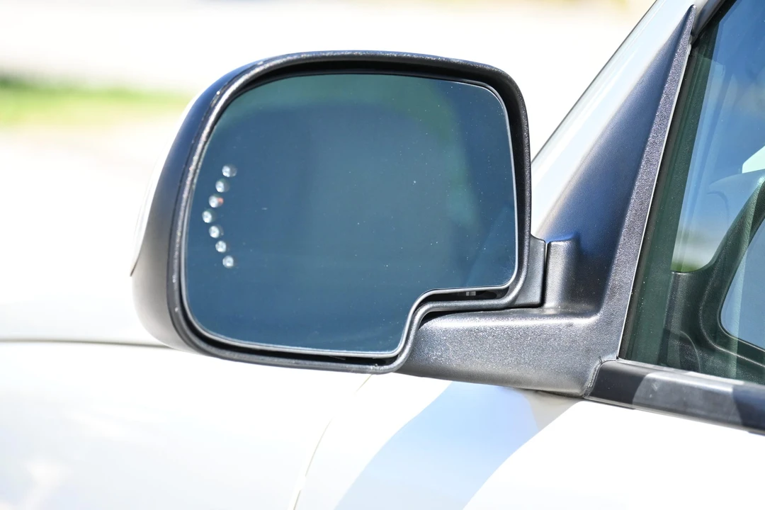 2005 Cadillac Escalade & EXT 2nd Gen - Image 23 of 31
