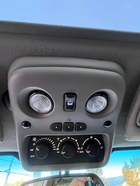 2005 Cadillac Escalade & EXT 2nd Gen - Image 23 of 30