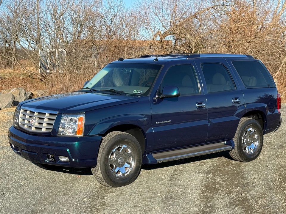 2005 Cadillac Escalade & EXT 2nd Gen - Image 11 of 31