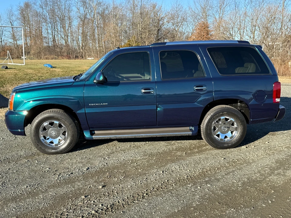2005 Cadillac Escalade & EXT 2nd Gen - Image 10 of 31