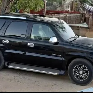 2005 Cadillac Escalade AWD