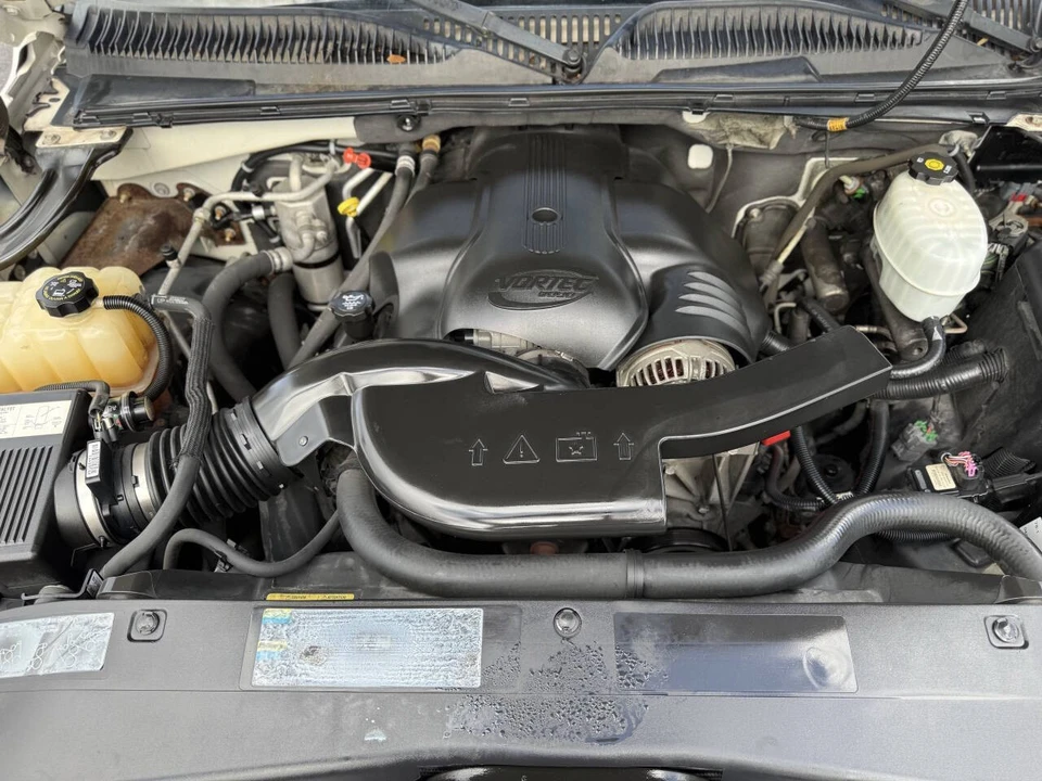 2005 Cadillac Escalade & EXT 2nd Gen - Image 20 of 21