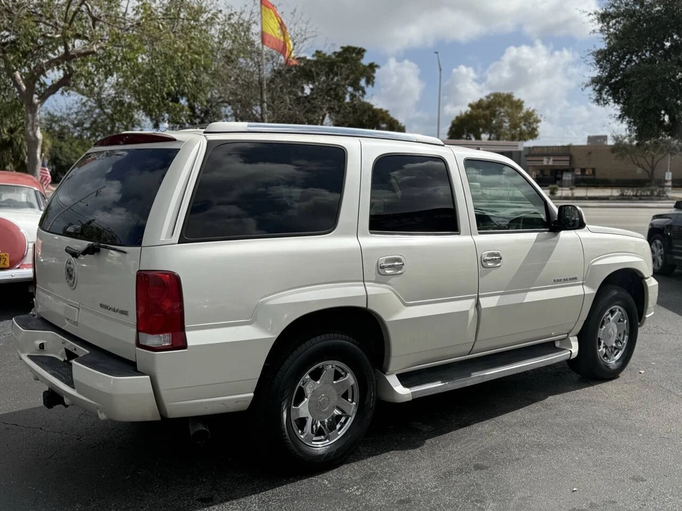 2005 Cadillac Escalade & EXT 2nd Gen - Image 6 of 21