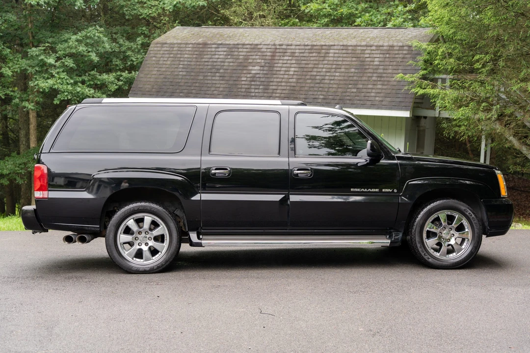 2005 Cadillac Escalade & EXT 2nd Gen - Image 5 of 31