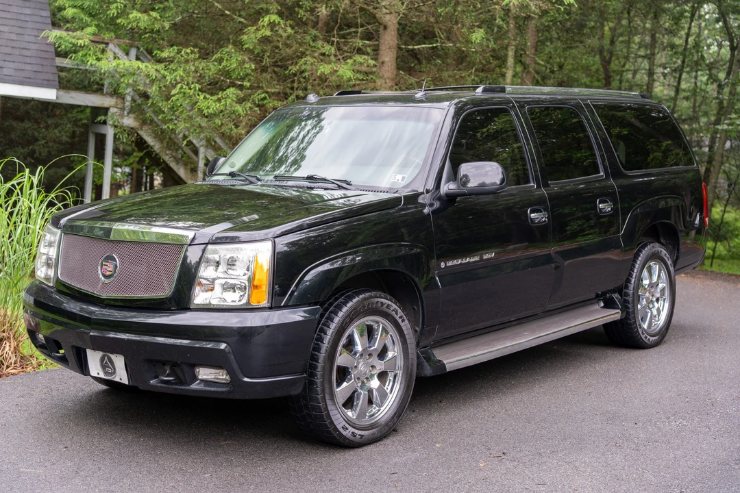 2005 Cadillac Escalade & EXT 2nd Gen - Image 2 of 31