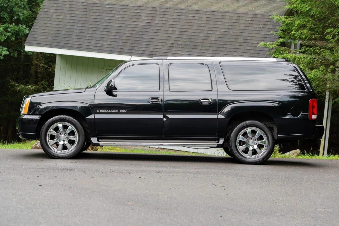 2005 Cadillac Escalade & EXT 2nd Gen - Image 9 of 31