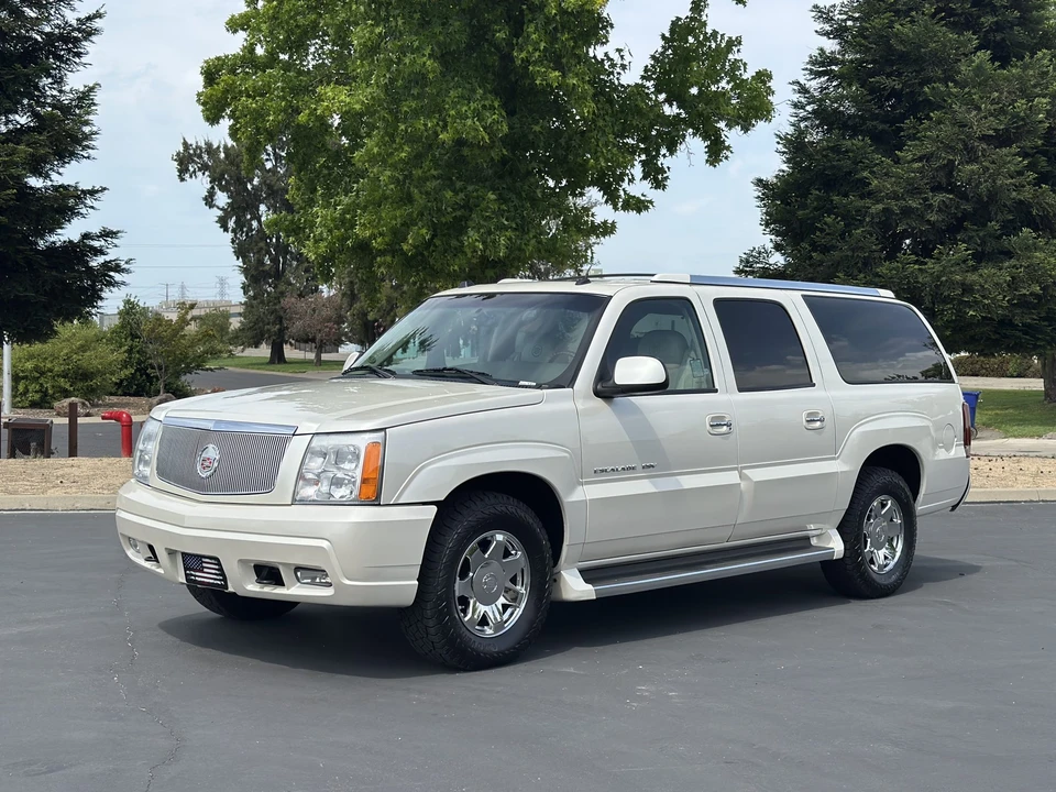 2005 Cadillac Escalade & EXT 2nd Gen - Image 3 of 31