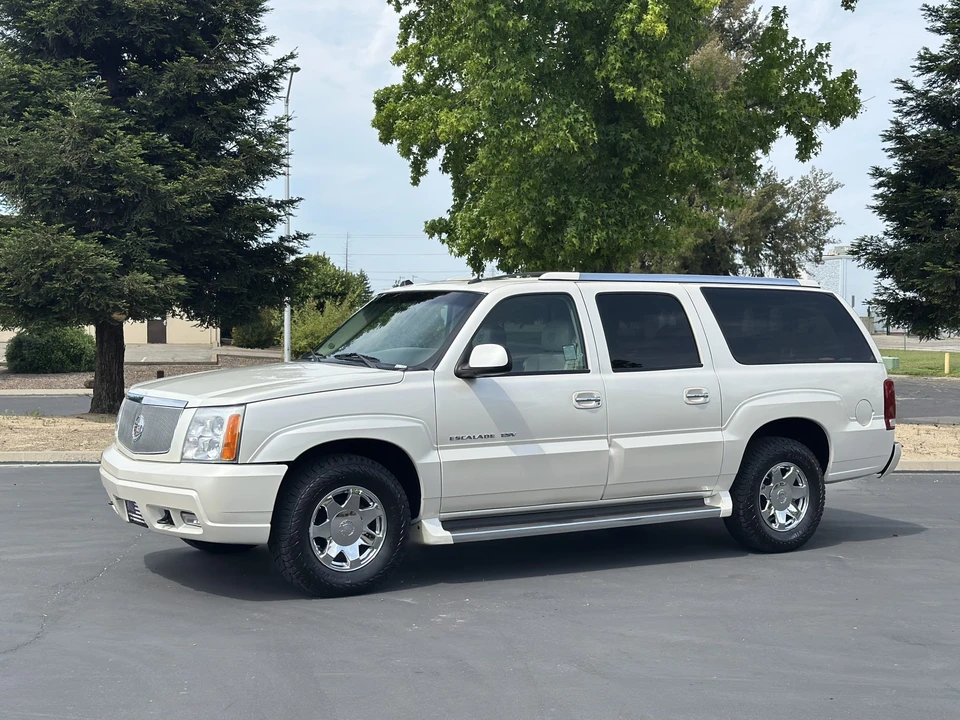 2005 Cadillac Escalade & EXT 2nd Gen - Image 6 of 31