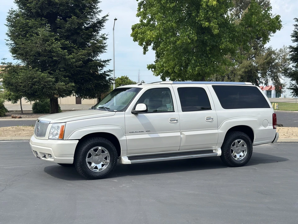 2005 Cadillac Escalade & EXT 2nd Gen - Image 7 of 31