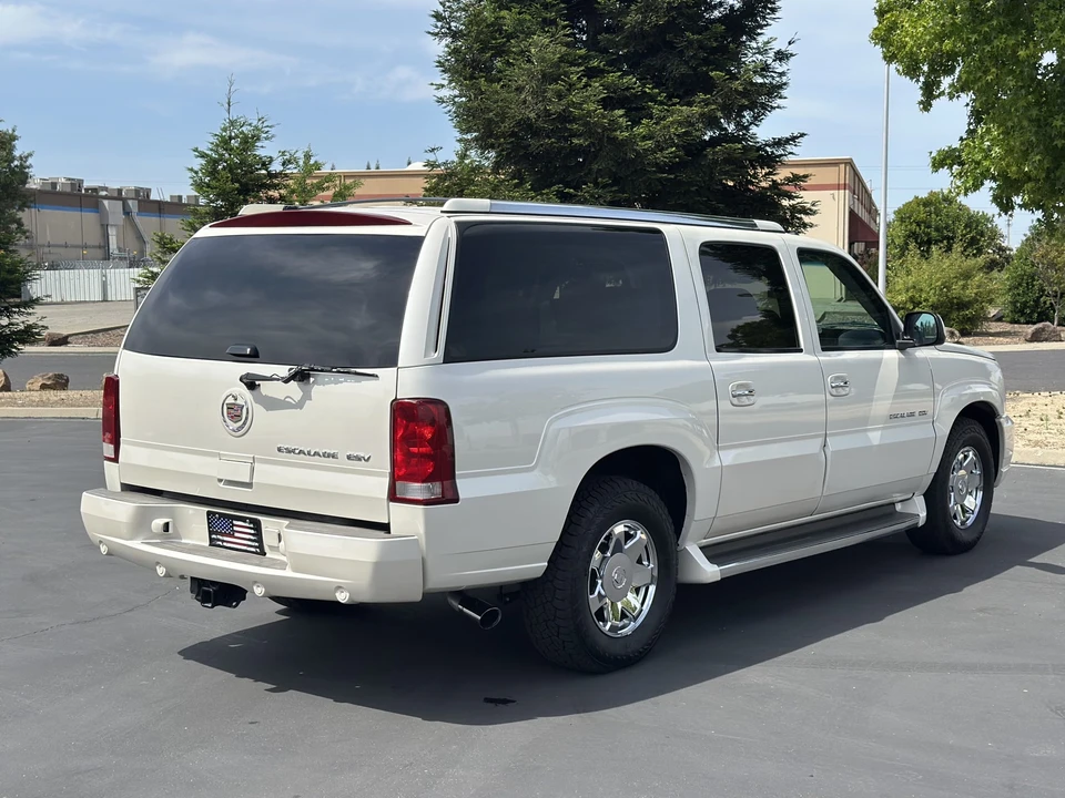 2005 Cadillac Escalade & EXT 2nd Gen - Image 19 of 31