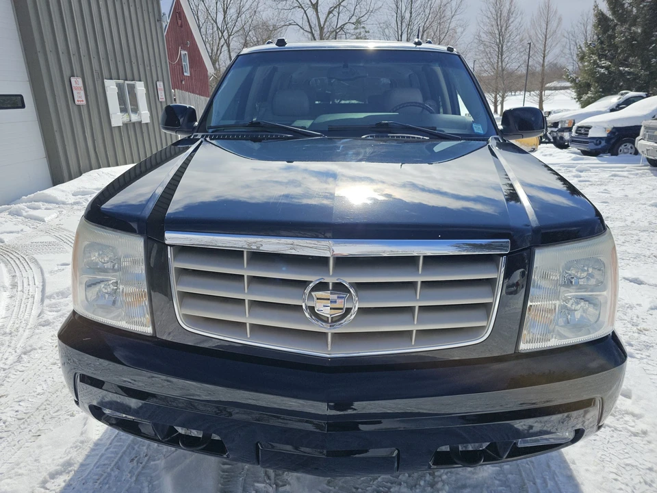 2005 Cadillac Escalade & EXT 2nd Gen - Image 9 of 31