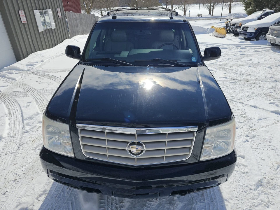 2005 Cadillac Escalade & EXT 2nd Gen - Image 8 of 31