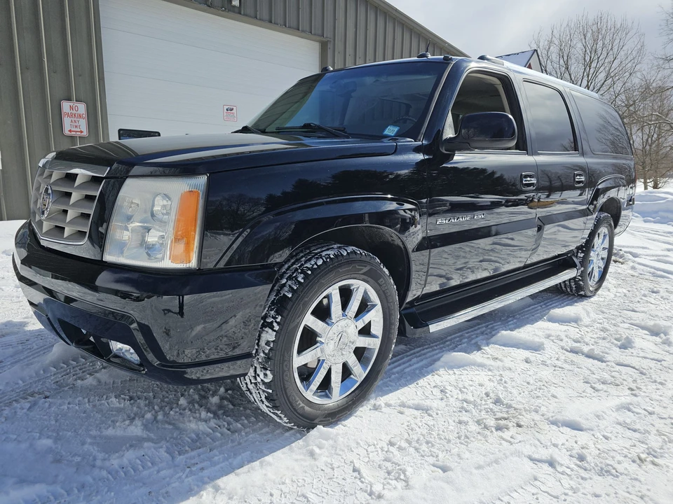 2005 Cadillac Escalade & EXT 2nd Gen - Image 3 of 31